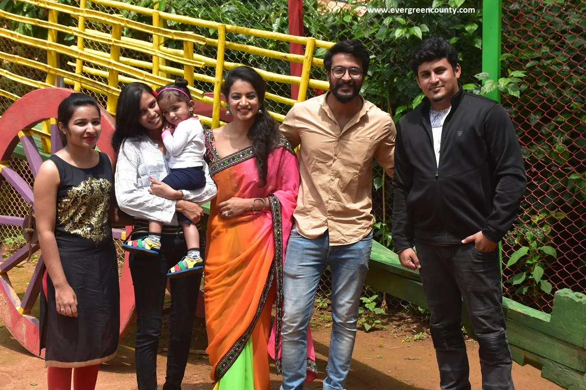 Festive family portraits at the play zone
